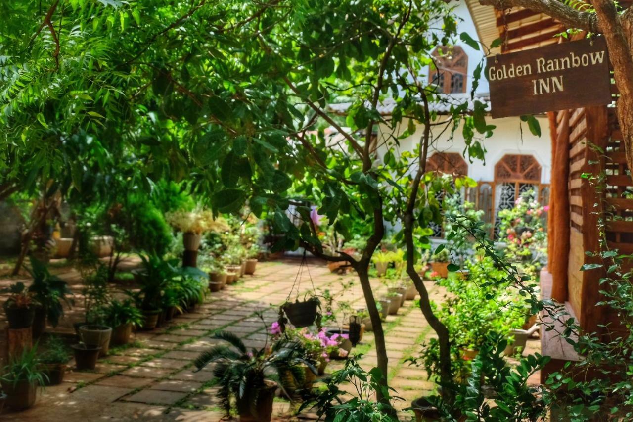 Golden Rainbow Guest House Dambulla Exterior photo